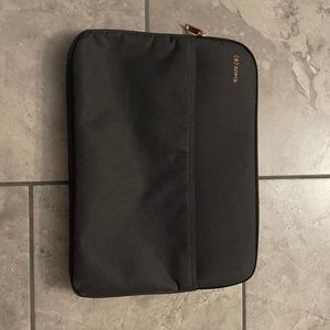 13-14’’ Speck Computer Carrier